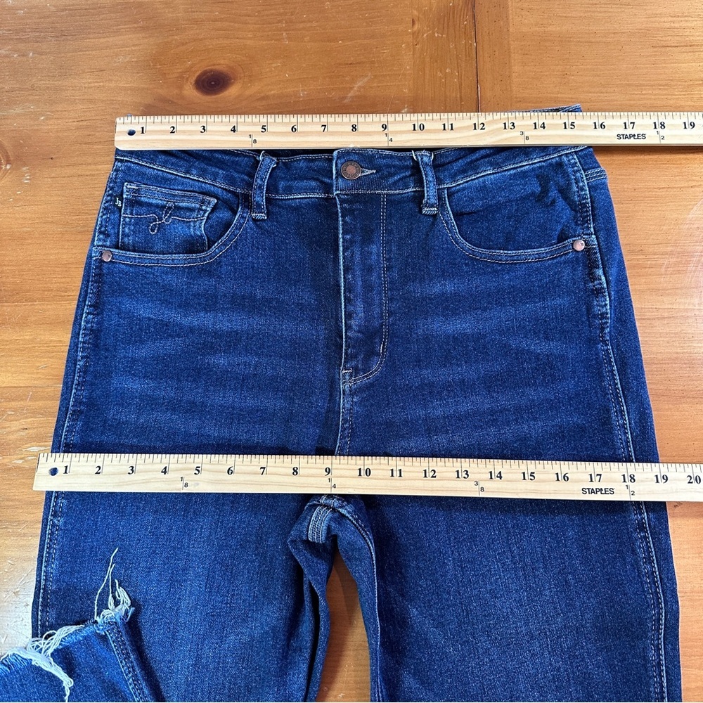 Judy Blue Women’s High Rise Cropped Straight Jeans - Size 11/30 - Picture 3 of 9